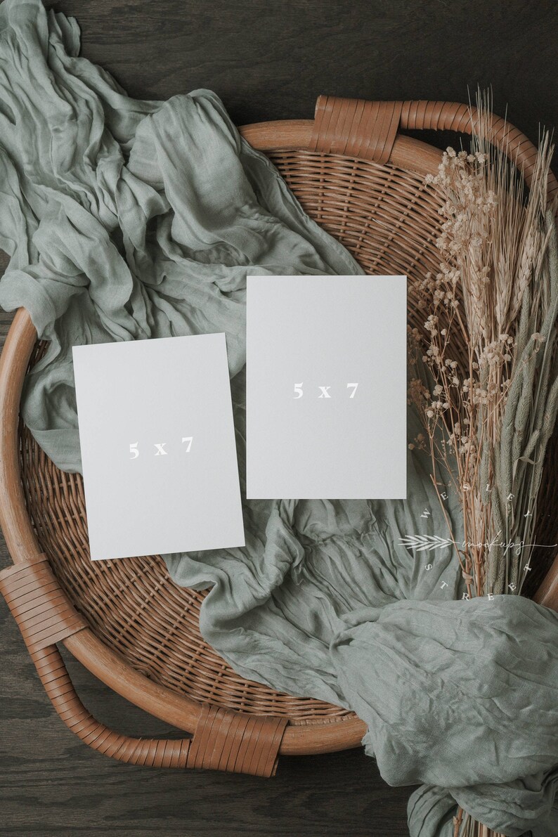 5x7 invitation mockup. Boho wedding stationery mockup. Modern wedding invitation mockup.