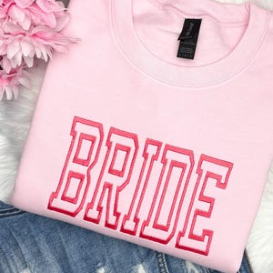 Bride Sweater, Embroidered, Wifey Sweatshirt, Bride to be Sweatshirt, Sweatshirt Bride, Bride Sweatshirt, Bridal Shower Gift, Engagement
