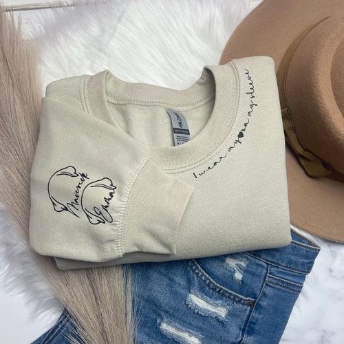 Sudadera personalizada con orejas de perro: "Llevo mi corazón en la manga"