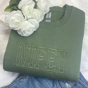 Wifey Pullover gestickt, Wifey Sweatshirt, Braut, Sweatshirt, Sweatshirt Braut, Braut Sweatshirt, Brautpartygeschenk, Verlobung