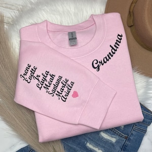 Grandma Embroidered Sweatshirt, Grandma Sweatshirt, Grandma Birthday Gift, Gift for Grandma, Mother&#39;s Day Gift, Mama Sweatshirt, Grandma