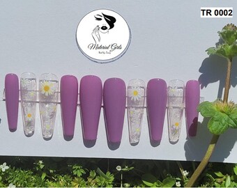 Daisy Spring Nails with Pastel Purple| Press On Nails | Fake Nails |  Gel On Nails