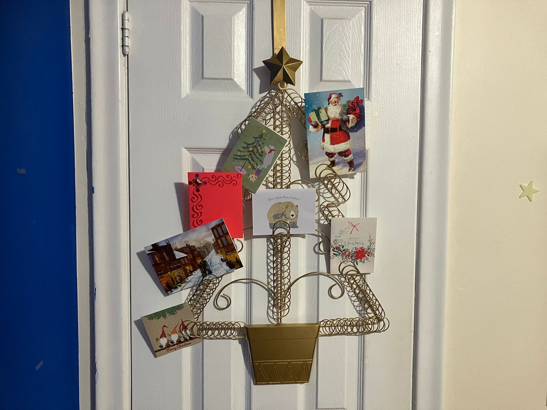 Christmas Cards Holder Goldish Metal Wire Hang on Wall or on Door the