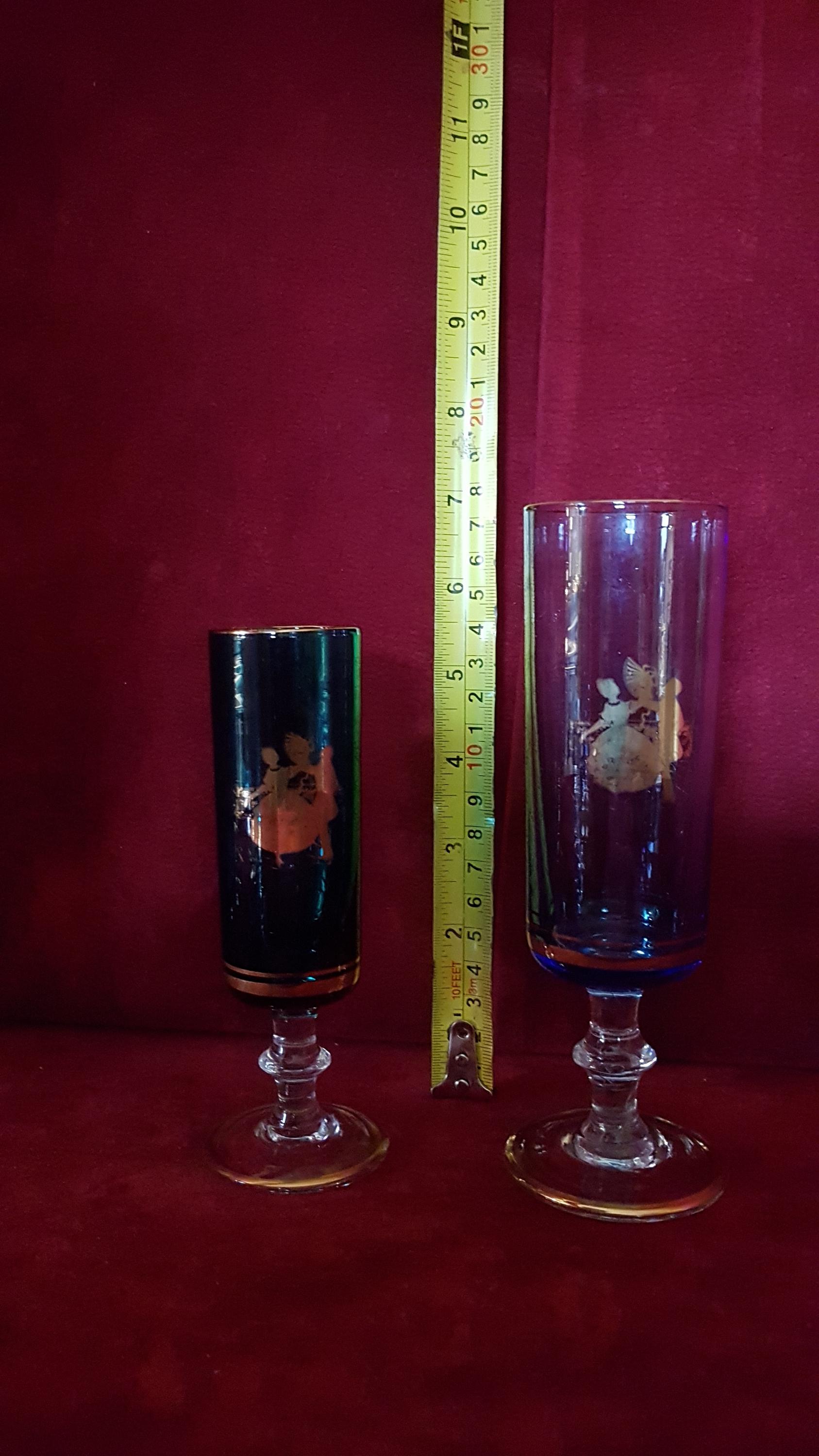 1950s Set of 8 Glasses in Murano Glass With Gold Rim 2 Sizes