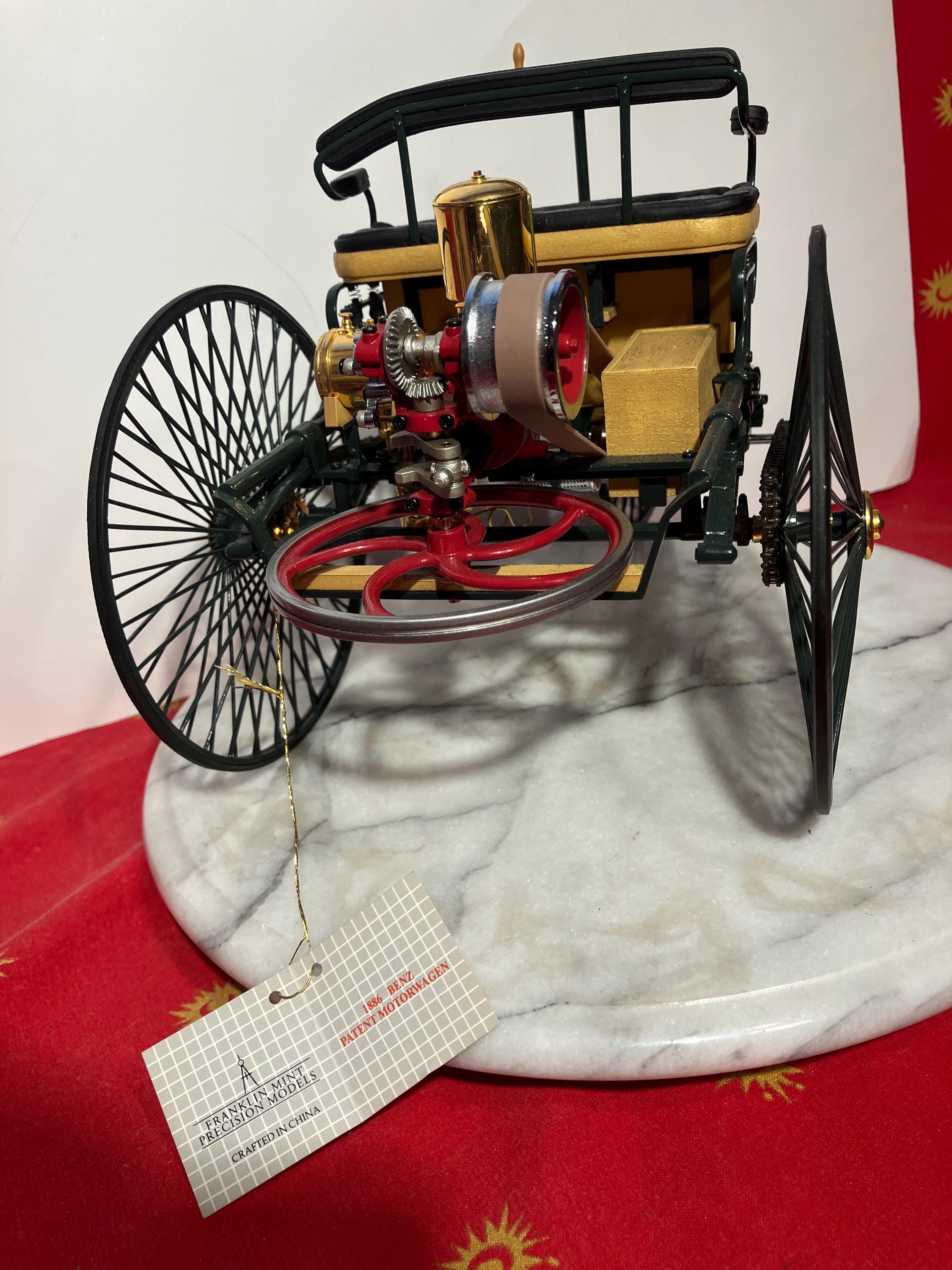Franklin Mint 1886 Benz Patent Motorwagen Diecast Car, 1:8 Scale