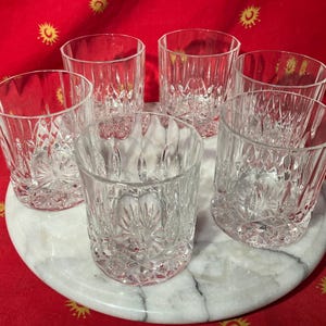 Set of 6 set crystal whiskey glasses - Very Good Condition