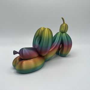 Custom 3D Printed Stretching Balloon Dog Figurine