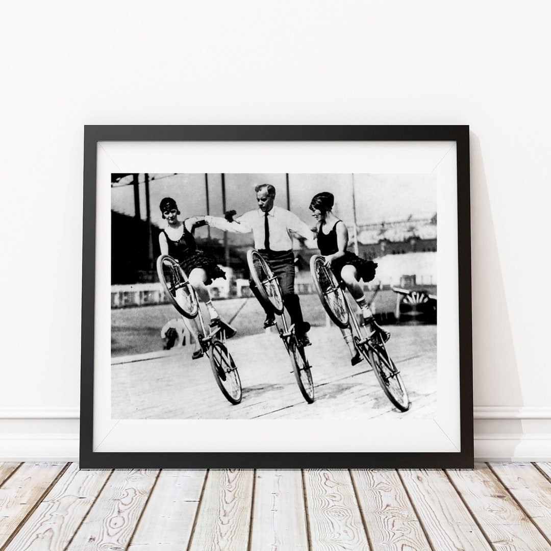 Foto vintage Performance di gara ciclistica degli anni '20