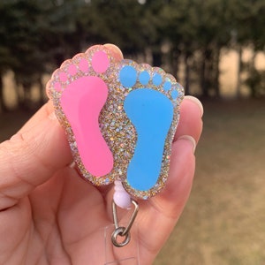 Baby feet badge reel