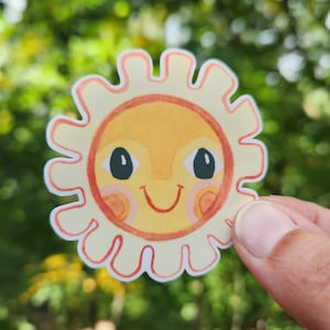 Adorable autocollant soleil, 5 x 5 cm, autocollant soleil en vinyle, autocollant soleil aquarelle peint à la main, soleil moderne, autocollant en vinyle pour ordinateur portable, soleil d'été kawaii