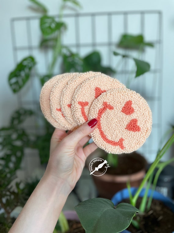 手作りパンチニードルコースター：刺繍入りチェッカー＆スマイル