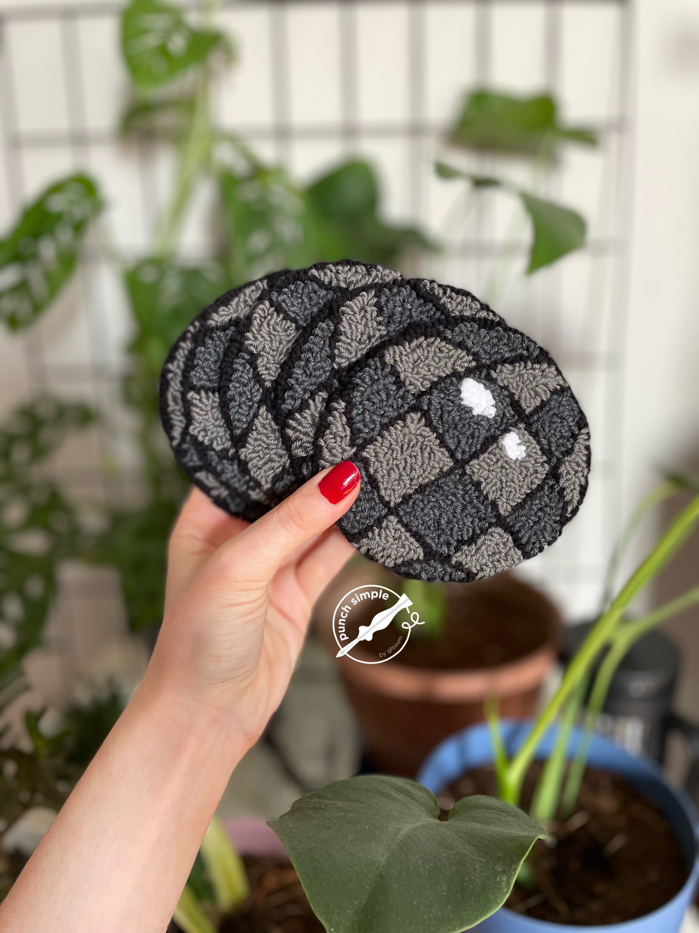 手作りパンチニードルコースター：刺繍入りチェッカー＆スマイル