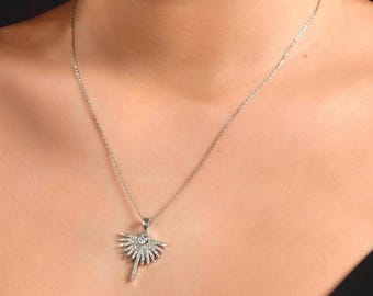 Silver Dragonfly Necklace with Birthstone, Elegant Dragonfly Charm, Diamond Dragon Fly Pendant, Handcrafted Jewelry, Special Gift For Women