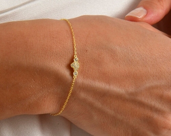 Silver Mini Diamond Heart Bracelet, Bezel CZ Diamond Heart Bracelet in 18K Gold, Delicate Chain Tiny Bracelet, Minimalist Jewelry For Women