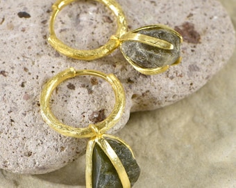 Genuine Raw Labradorite Hoop Earrings, Natural November Birthstone Earrings in 24K Gold, Real Rough Labradorite Huggie Hoops, Unique Jewelry