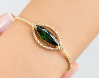 Silver Emerald CZ Tennis Bracelet in 18K Gold, Emerald Diamond Bracelet, May Birthstone Diamond Chain, Gemstone Jewelry, Mothers Day Gift