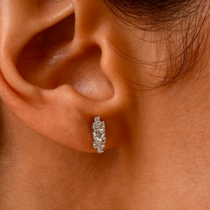 Sterling Silver Mini Diamonds Stud Earrings, Minimalist CZ Diamond Studs, Tiny Cubic Zirconia Diamond Studs, Bridal Earring, Gift For Mother