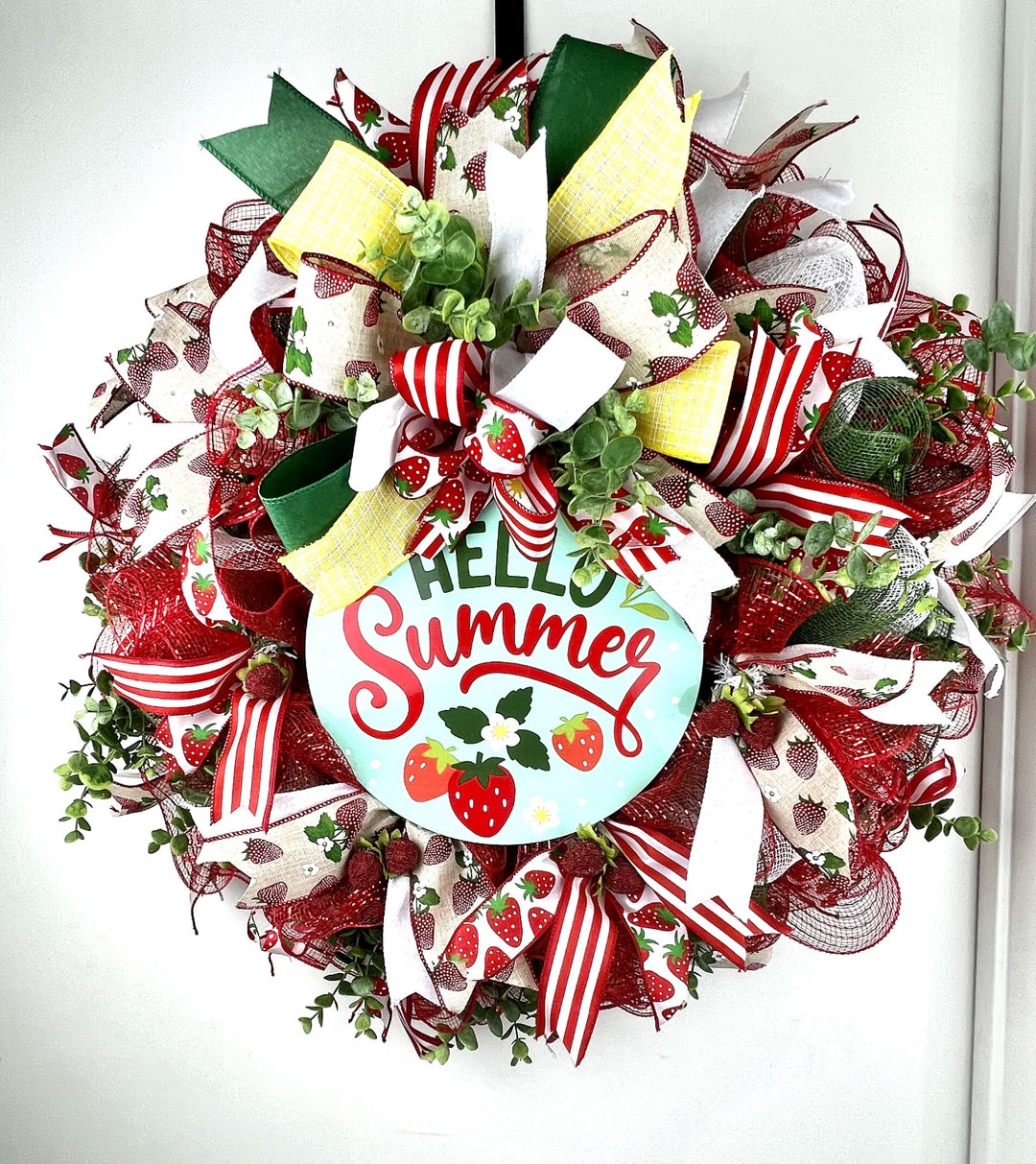 Strawberry Wreath for Your Front Door, Summer Wreath, Strawberry Wall ...