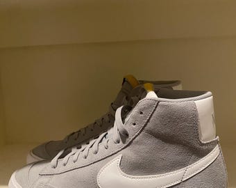 Zapatillas altas Nike Blazer grises para hombre