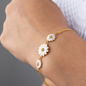 Silver Daisy Bracelet | Flower Bracelet | Charm Bracelet | Bracelet Gift For Her | Rose Gold Bracelet | Silver Daisy Pendant | For Christmas