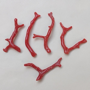 VENDITA !! Pietra preziosa in bastoncino di corallo rosso, bastoncino di corallo rosso italiano, ramo di corallo rosso sciolto, ramo di corallo rosso del Mar Mediterraneo per la realizzazione di gioielli