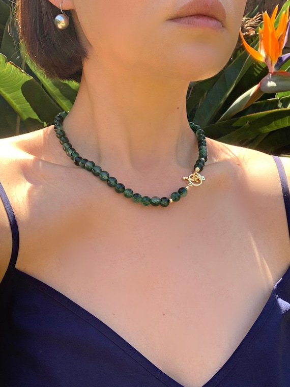 Collier Pendentif Doré Vieilli Avec Agate Verte Et Perle Blanche - Fait Main, Neuf (SB22)