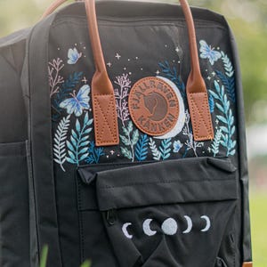 american tourister unisex blue graphic amt tech gear laptop backpack AMERICAN TOURISTER Gear 21 L Laptop Backpack Blue - Price in India