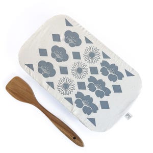 Halo Dish and Casserole Cover Rectangle | Edible Flowers