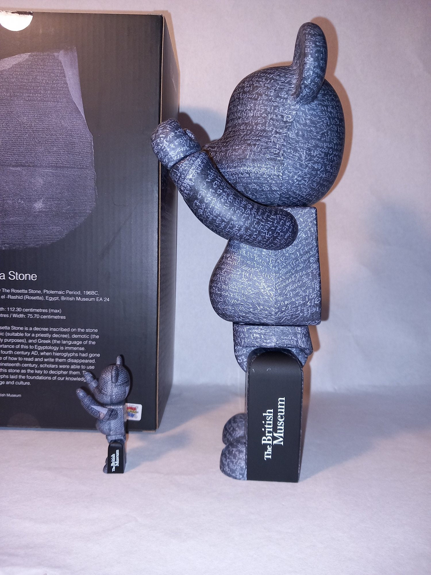 BE@RBRICK The Rosetta Stone 1000％ Medicom – Be@rbrick The