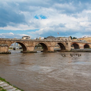 Stein Brücke Skopje Mazedonien Landschaft Fotografie Druck Fotografie Landschaft Himmel Poster Stück Wand Kunst Posterdruck Leinwanddruck