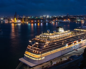 Valletta Malta Kreuzfahrtschiff Leinwand Druck: Hafen Skyline Wandkunst