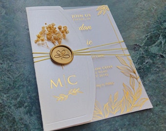 Elegant Acrylic Wedding Invitations With Gold Foil, Half Fold Envelope, Sweet 16 Invitations, Quinceanera, Clear Invitations, Custom Invites