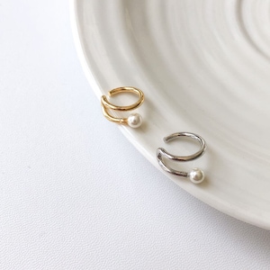 Pearl double band ear cuff no piercing | Gold Medium ear cuff for women | Daily simple minimalist ear wrap.
