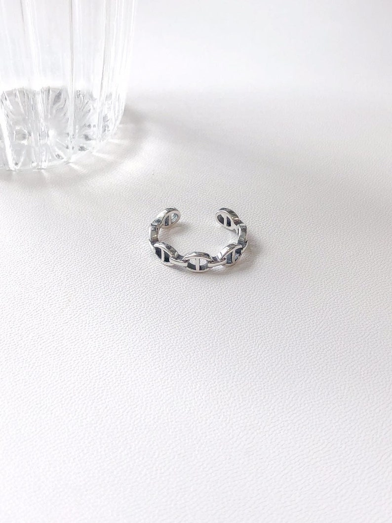 Sterling Silver ring. Vintage silver stacking ring for women. 925 sterling silver jewelry. Pig nose band ring. image 1