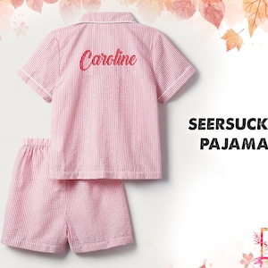 Ensemble de pyjama en seersucker personnalisé Ensemble de pyjama en seersucker personnalisé Pyjama personnalisé Ensemble de pyjama à personnaliser Pyjama de demoiselle d&#39;honneur Ensemble de pyjama en seersucker seersucker