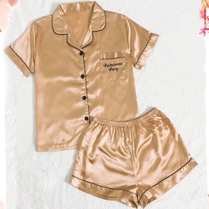 Custom Pajamas Set Personalized Pajamas Customize Pajama Set Bridesmaid Pyjama for Bride Bridal Pajama Set Satin Pajama Sets Bridesmaid Gift