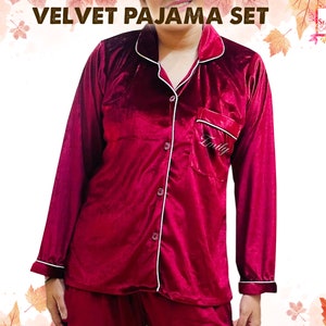 Velvet Christmas Pajamas Set Customized Bridesmaid Pajamas Set Bachelorette Party Pajamas Wedding Party Pajama Bridal PJs Christmas Gifts