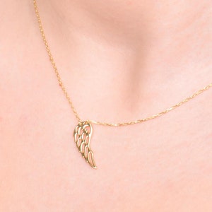 One Wing Necklace, Single Wing Necklace, Angel Wing Pendant, Guardian Protection Necklace, Dainy Gold Necklace