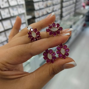 Set composto da anello e orecchini a forma di fiore con rubino, in argento sterling 925, gioielli turchi realizzati a mano.