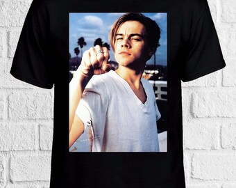 leonardo dicaprio graphic tee