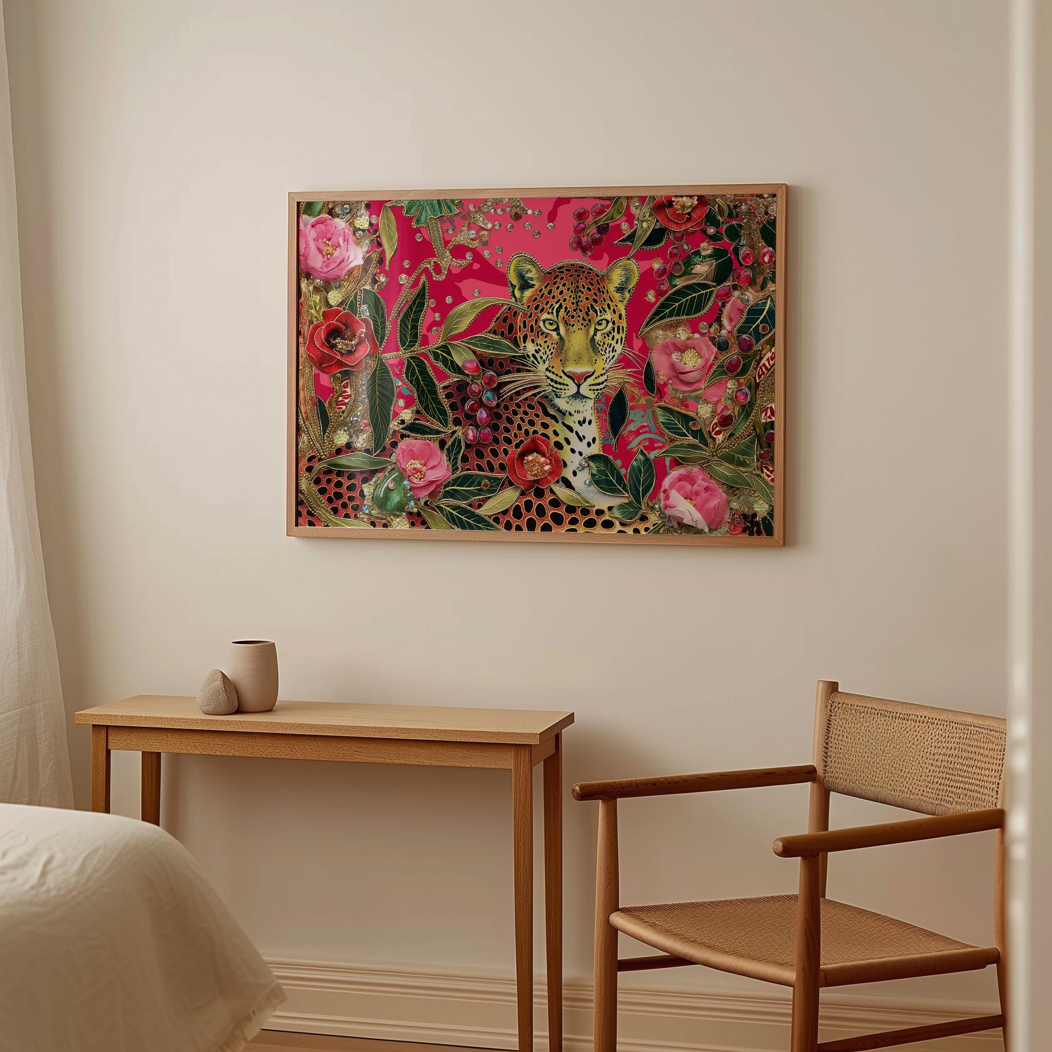 ヒョウのジャングルアートプリント：マキシマリストピンクの花柄動物