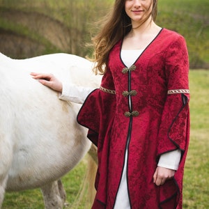 Mittelalter Mantelkleid Modell Amélie Rot