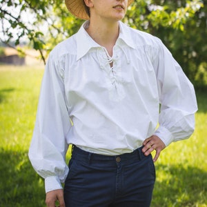 Renaissance shirt pirate shirt with pointed collar, medieval pirate shirt