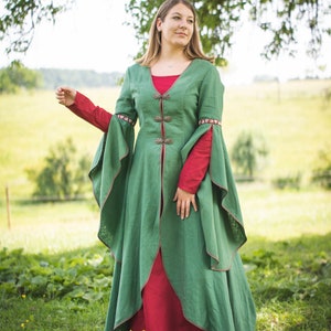 Coat dress made of linen Medieval dress Historical garment "Model Amélie"
