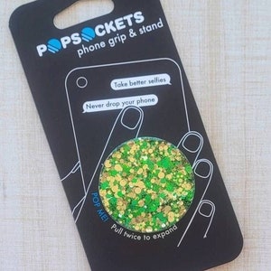 St. Patricks Phone Grip | Badge Reel Resin