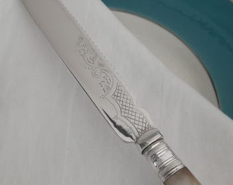 Small Antique Silver Plated Cake Slice , Mother of Pearl Handle with engraved blade, cake server