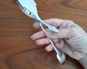 Small Plain Serving Tong, Silver plated on brass buffet server