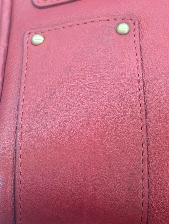 Discount handbag 2025