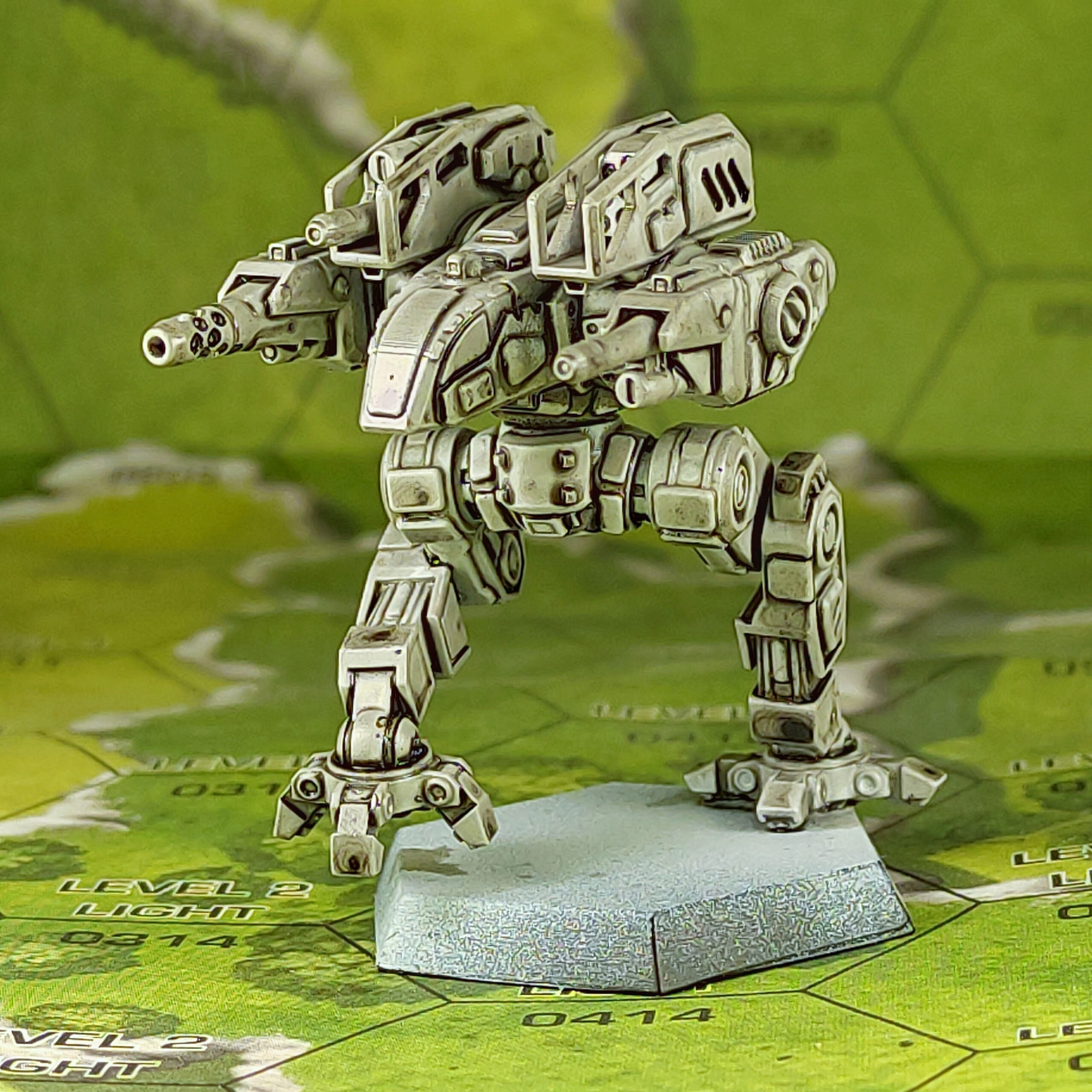 Pounchi Freestanding Battletech Miniature - Mechwarrior by Sir Mortimer  Bombito
