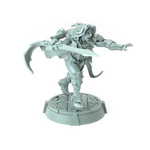 Alaric Finishing Strike - Miniature by Cast n Play | RPG | Role Playing | DnD